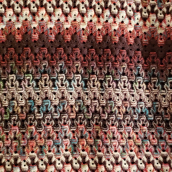 Boho style Knit tank with neutral colors.  Lined - Picture 2 of 3